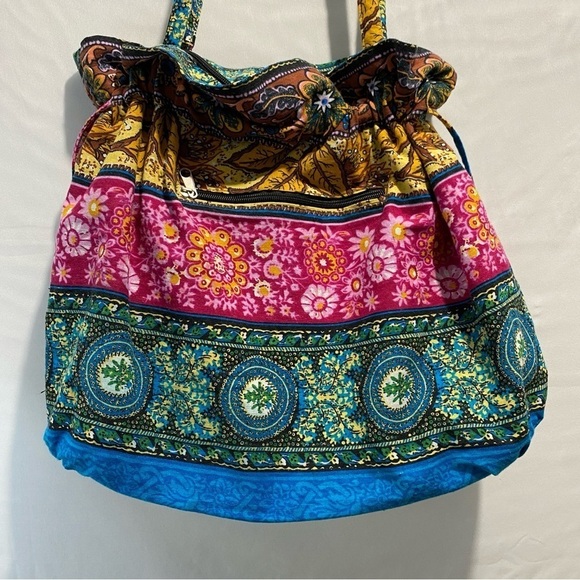Temptation Italy Multi Color
Floral Boho Chic Canvas zipper cinched Tote  Bag - Picture 3 of 13